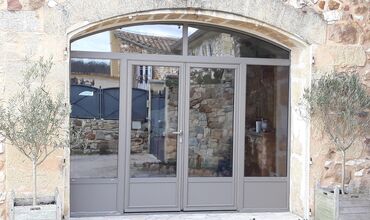 Les portes fen&ecirc;tres en ALU &agrave;&nbsp;VIERZON